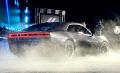 聆听道奇Charger Daytona SRT EV的模拟排气