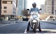 智能摩托车头盔如何改变您的骑行