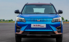 马恒达XUV400紧凑型EV SUV亮相