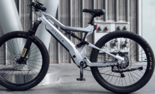 配备碳纤维车架和1000W电机可能是迄今为止最实惠的优质电动自行车