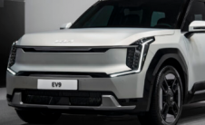 这是我们第一次看到起亚的EV9三排电动SUV