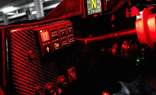 RedLined推出其新款RevoT1终极赛车