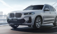 BMW X3获得两个新的柴油变体