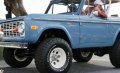 职业高尔夫球手赢得独特的定制Charles Schwab 1973 Ford Bronco