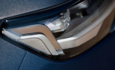 凯迪拉克将为其最高端的SUV凯雷德电动化