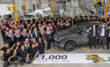 Porsche庆祝第1000辆本地组装Cayenne