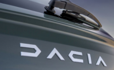 经济型汽车品牌Dacia将在2030年之后继续使用内燃机