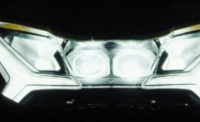Hero Karizma XMR 210预告片展示了其LED头灯