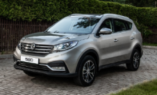 Motorinvest开始销售东风580跨界车