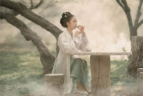 法院起诉离婚多久能立案（法院离婚起诉多久立案有效）