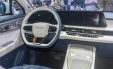 当奇瑞Omoda 5 EV与比亚迪Atto3竞争时