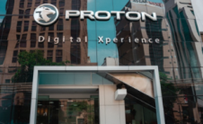 Proton DX赋能科学技术工程和数学学习