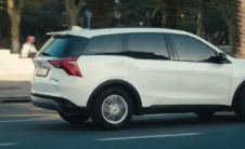 马恒达XUV700 AX5 Select以168.9万卢比的价格推出