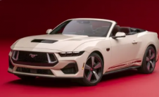 2025款福特野马GT60周年纪念版是一场复古钻禧