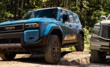 2025款丰田LandCruiser Prado和GWM Tank 500规格之争