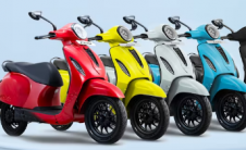 Bajaj Chetak 2901电动踏板车以95998卢比的价格上市