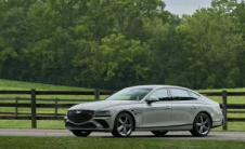 2025款Genesis G80轿车售价上涨2700美元至58350美元